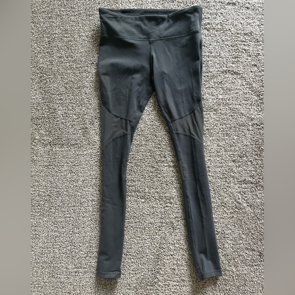 Alo Gray w/Mesh Leggings - Picture 1 of 5